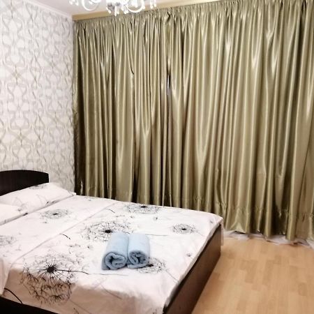 Appartement Патриарха Скрипника 7,Жд Вокзал, Ультрамарин à Kiev Extérieur photo